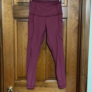 Yoga Licious leggings XS - wine/ matron color